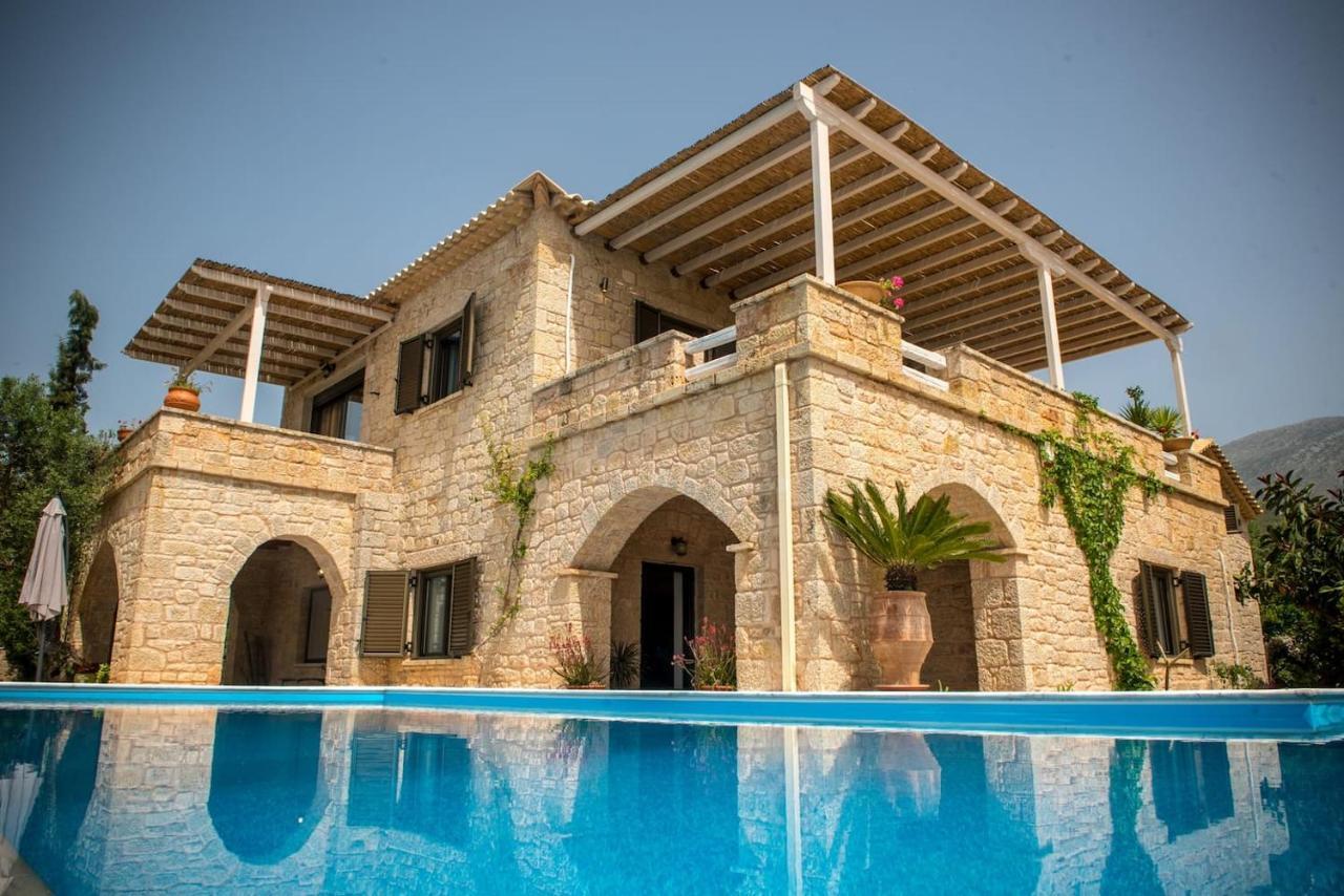 Magnificent, Authentic Private Villa Kardhamili Esterno foto