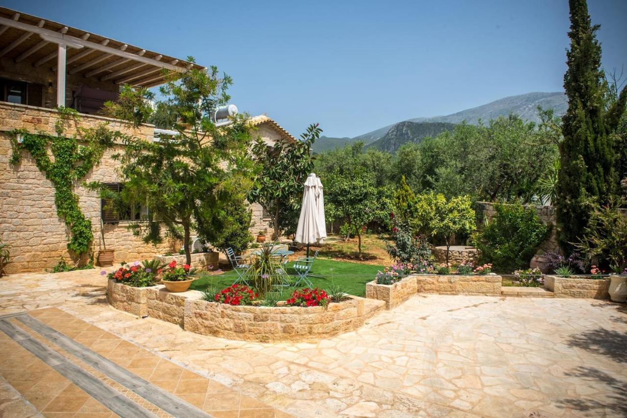 Magnificent, Authentic Private Villa Kardhamili Esterno foto