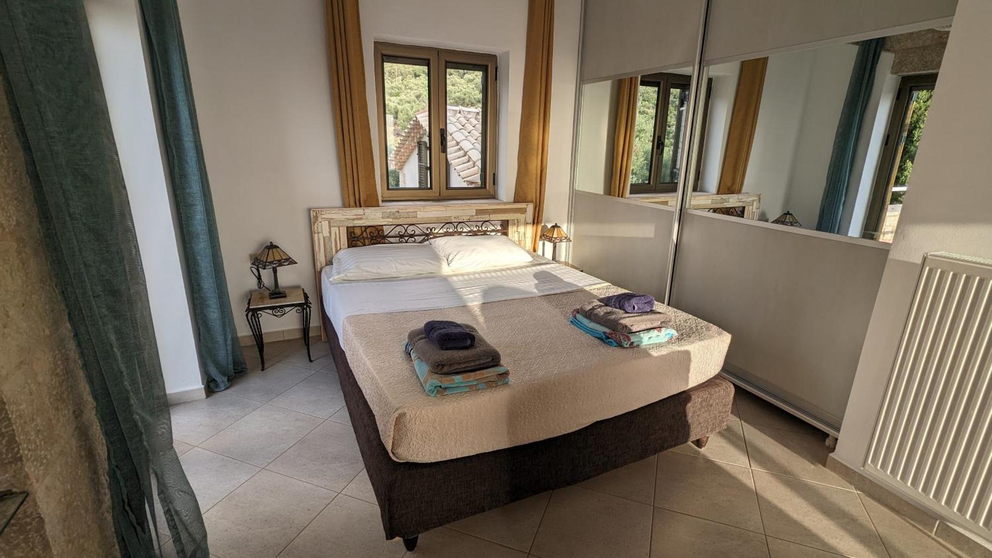 Magnificent, Authentic Private Villa Kardhamili Esterno foto